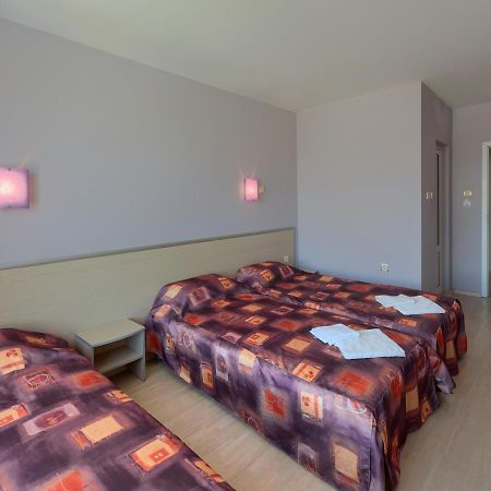 Hotel Fantastiko Ravda ภายนอก รูปภาพ