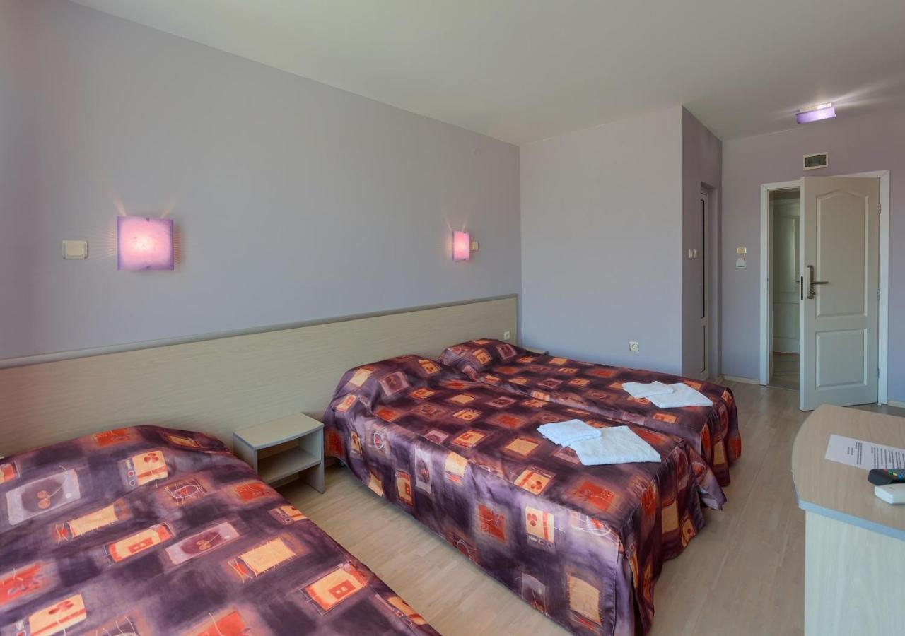 Hotel Fantastiko Ravda ภายนอก รูปภาพ